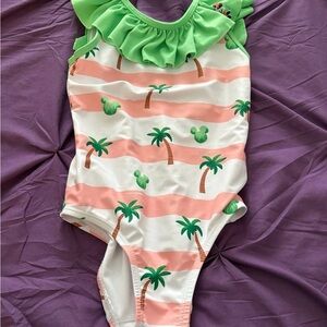 Disney Minnie Mouse Girl’s Ruffled One Piece Swimsuit PLAY! HAS PILLING!